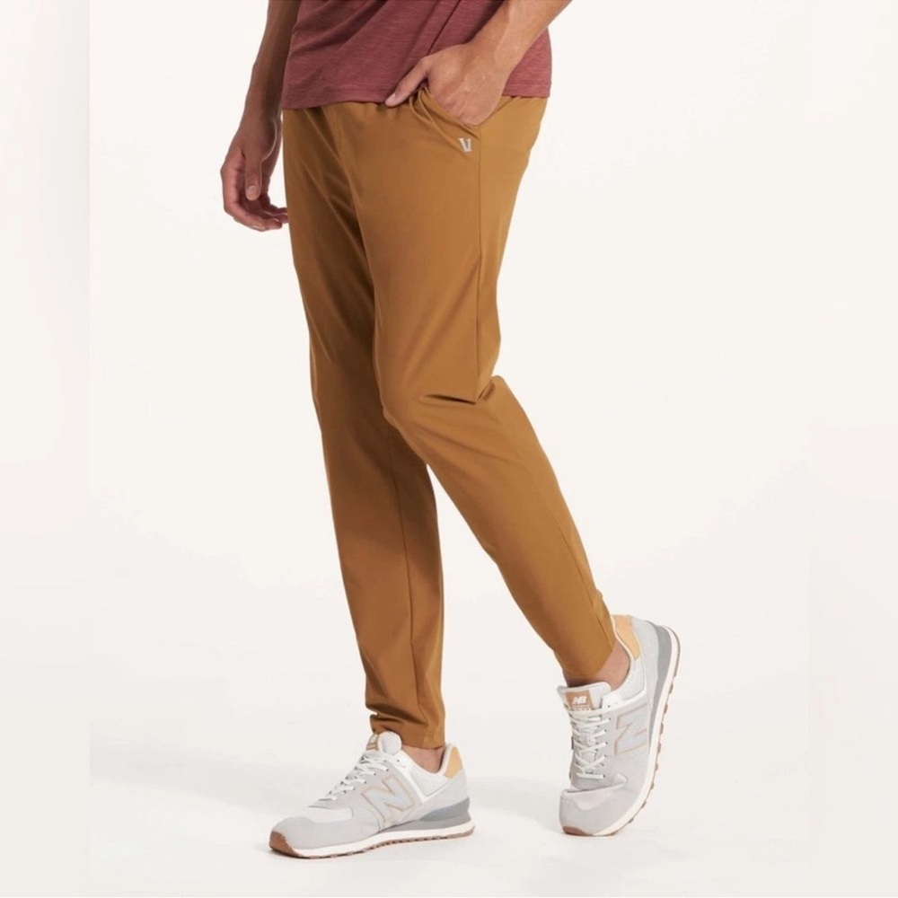 Vuori Fleet  Pants Men’s Size Large